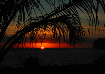 当车熄火后行车记录仪还会记录吗