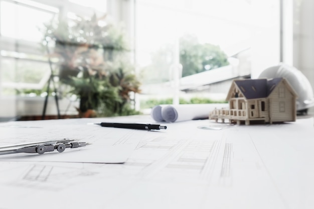 为什么京东、途虎上的轮胎比实体店便宜那么多-