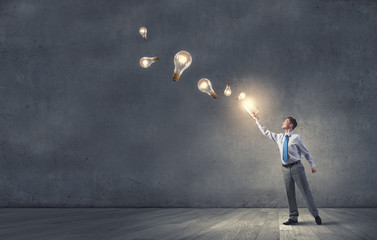 当车熄火后行车记录仪还会记录吗